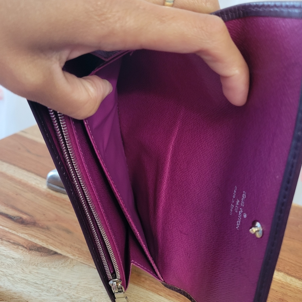 Authentic Louis Vuitton Epi Long Wallet CA1009 - Picture 6 of 14